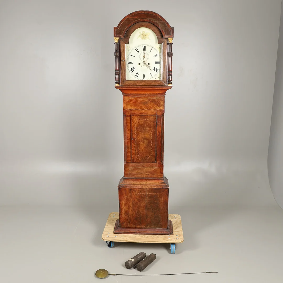 A GEORGE III EIGHT DAY MAHOGANY LONGCASE CLOCK. — Longcase clocks — Lawrences Auctioneers