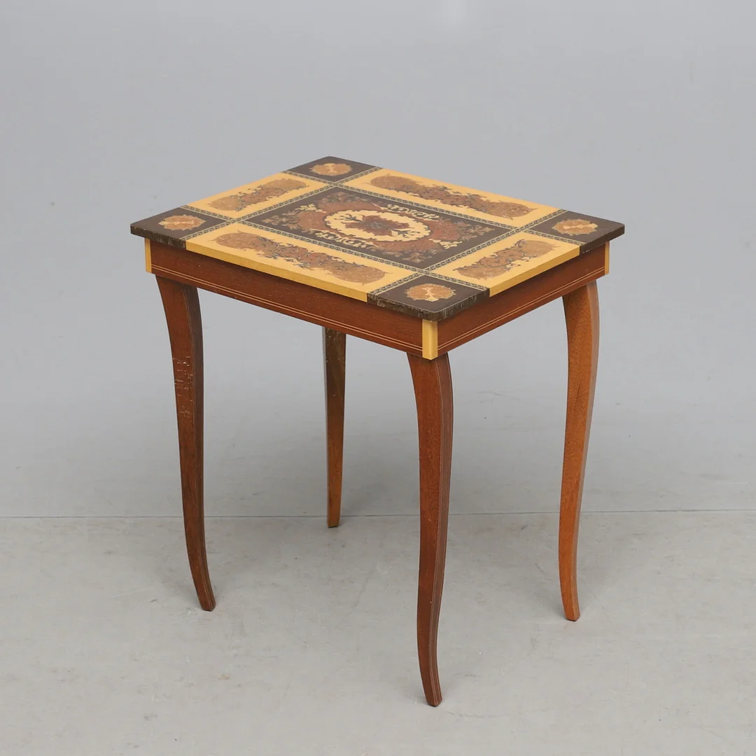 SYBORD, med speldosa, 1900-talets andra hälft. — Tables — Gomér & Andersson Norrköping