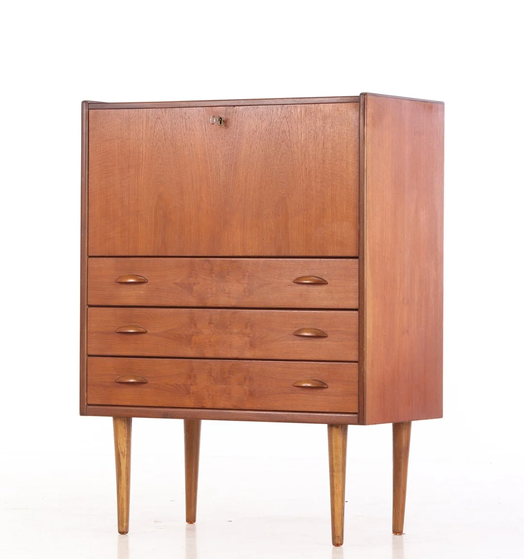 Teak chatol, 1960s — Furniture/Cabinets, chests of drawers — Lauritz