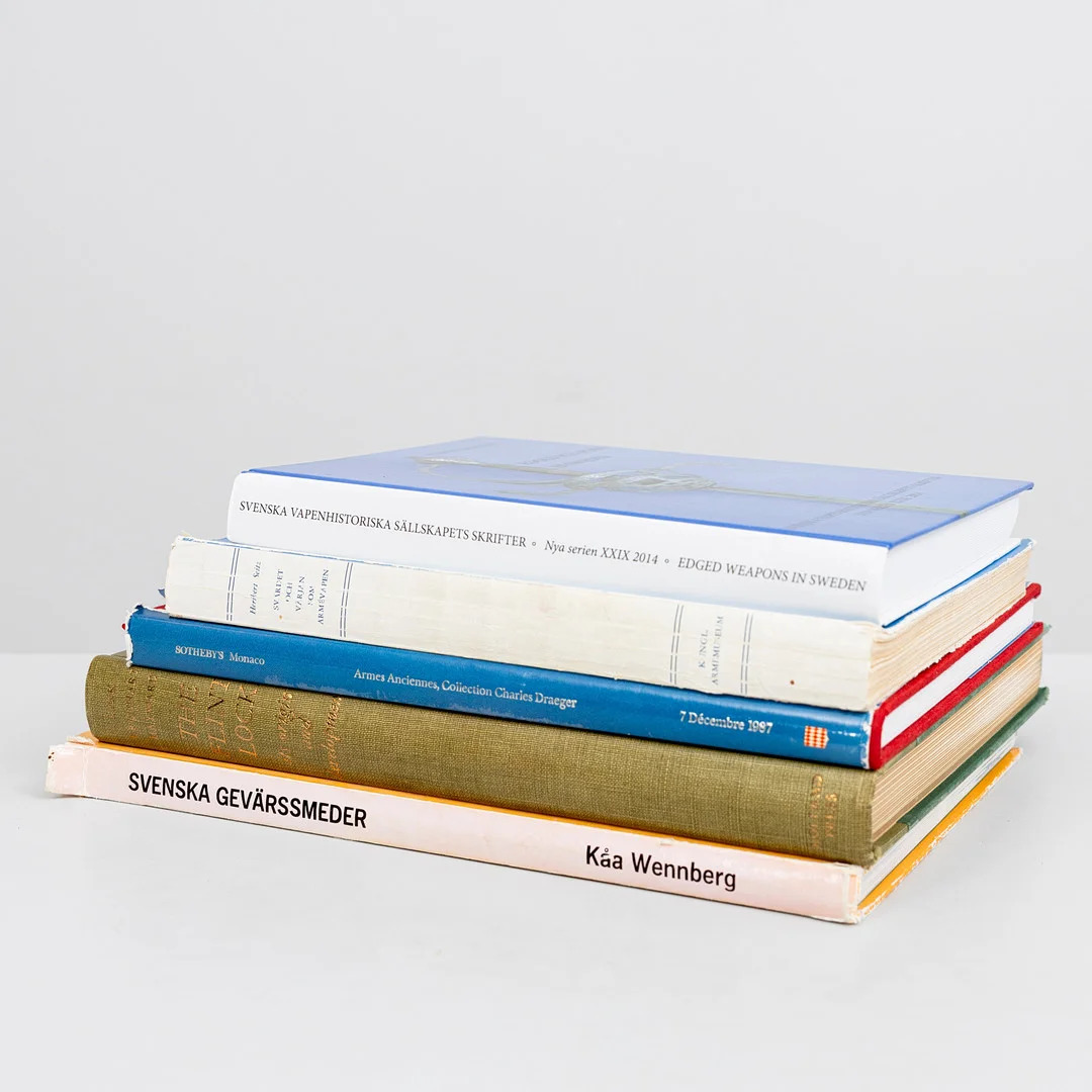 LITTERATUR, tema Militaria, 5 delar, bl.a "Svärdet och värjan som armévapen", Heribert Seitz. — Books — Auktionshuset Kolonn