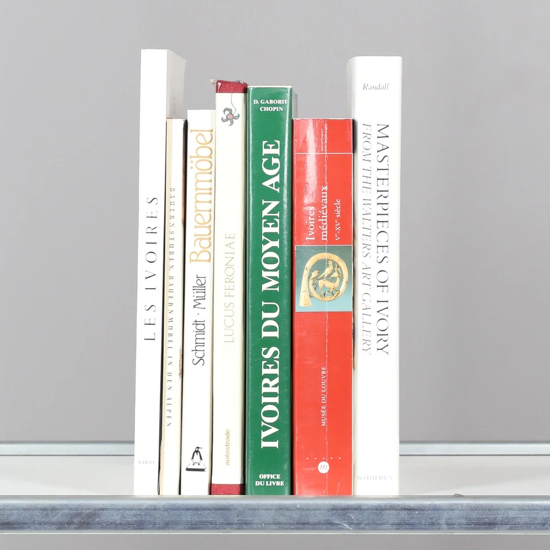 A QUANTITY OF ART REFERENCE BOOKS. — Books — Lawrences Auctioneers