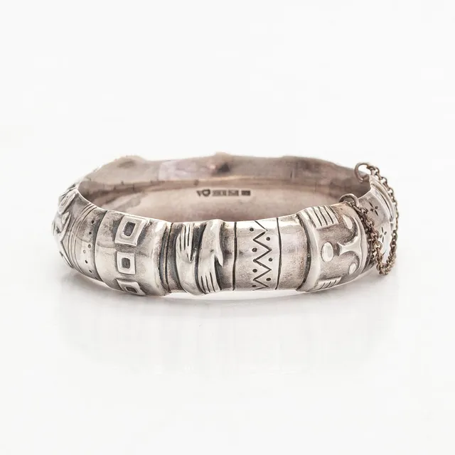 Armring, silver, Tillander, Helsingfors 1960.
