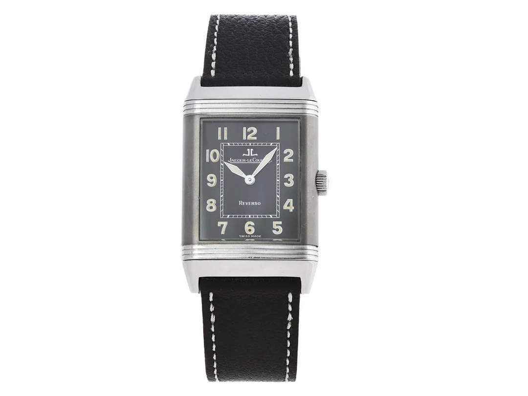 JAEGER-LE COULTRE, Reverso, Shadow, Grande Taille, "Ruthenium Grey", Cal 822, Verk nr. 2745780, Serie nr. 1834877, Ref nr. 271.840.614, Boett nr. 271.8.61, herrur, 26 x 36,5 (42,3) mm, stål, manuell, safirglas, läderband, cert, mars 1998, box (skadad), ytterkartong. — Klockor/Jaeger-Le Coultre — Kaplans