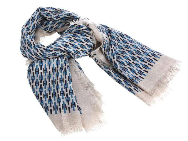 HERMÈS, SCARF, Shawl Karre H, 70% kashmir, 30% siden, ca 138x134 cm, blå, vit, originalask. Good Condition.