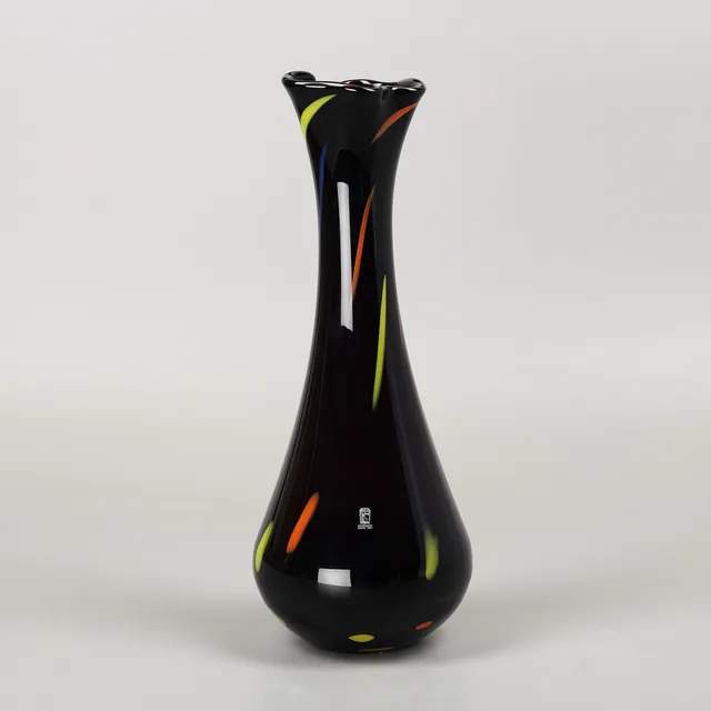HELEN TAPPER. Vas, glas, Johansfors, signerad.