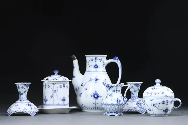 Royal Copenhagen & Bing & Grøndahl, 'Musselmalet'. Samling div. porcelæn (6)