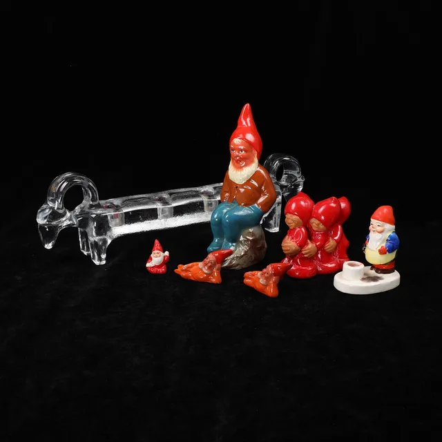 ADVENTSLJUSSTAKE, glas, Bertil Vallien samt TOMTAR, 6 st, terrakotta mm.