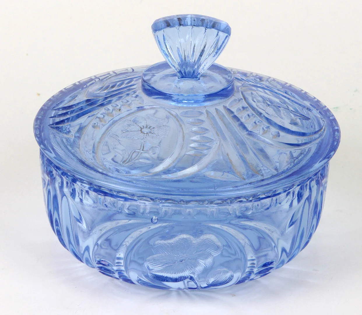 ART DÉCO PRESSGLAS DECKELDOSE. — Other — Auktionshaus Bossard