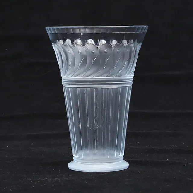 SIMON GATE. VAS, glas, Orrefors, signerad, daterad 1924.