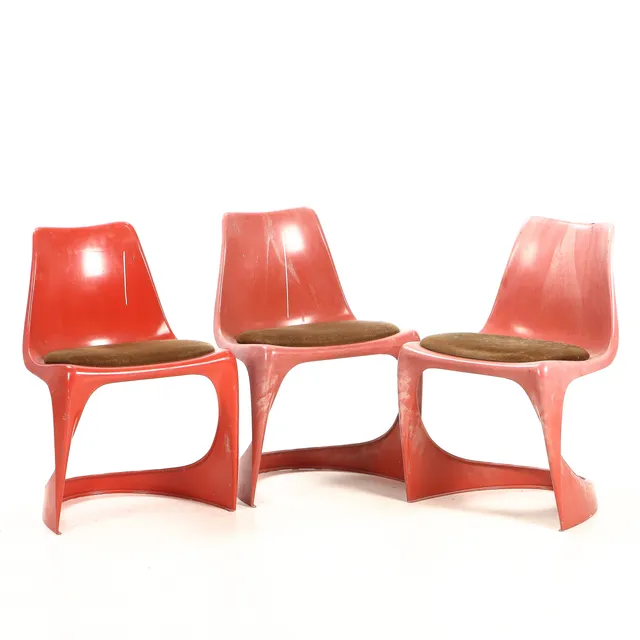 Steen Østergaard. Three chairs model 290 (3)