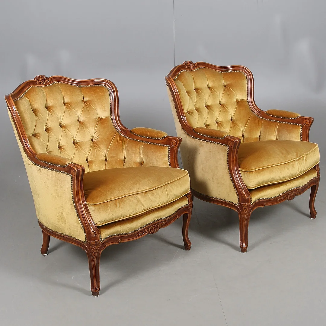 FÅTÖLJER, ett par, rokokostil, 1900-tal. — Armchairs & Chairs — Stadsauktion Sundsvall