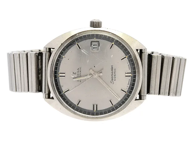 OMEGA, Seamaster, Comsic (T Swiss Made T), Cal 565, Serie nr. 26386931, Ref nr. ST 166.0026, Boett nr. 166.026, herrur, 35 mm, stål, automatisk, plexiglas, datum, skadad urtavla (index saknas), defekt, ca 1968, metallänk ej original.