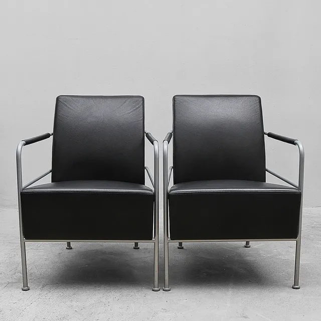 GUNILLA ALLARD. Fåtöljer 1 par, Cinema Easy Chair, Lammhults, svart läder.