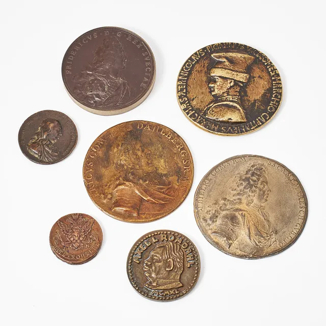 MEDALJER, 6 st., brons, m.m, MYNT, koppar, Ryssland 1777.