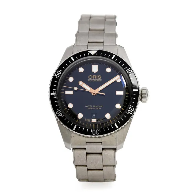 Movember Edition of steel, ref. 7707. Mechanical movement with automatic winding and date indication, cal. Serie nr. 3673617. Steel bracelet. Circumference approximately 21 cm. Ø 40 mm.