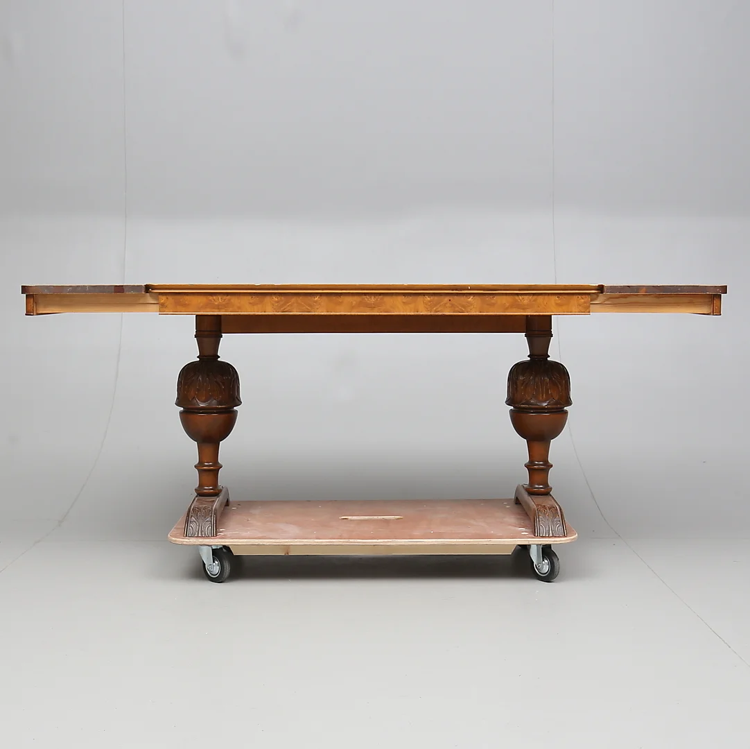 MATBORD, 1900-talets första hälft. — Tables — Gomér & Andersson Norrköping