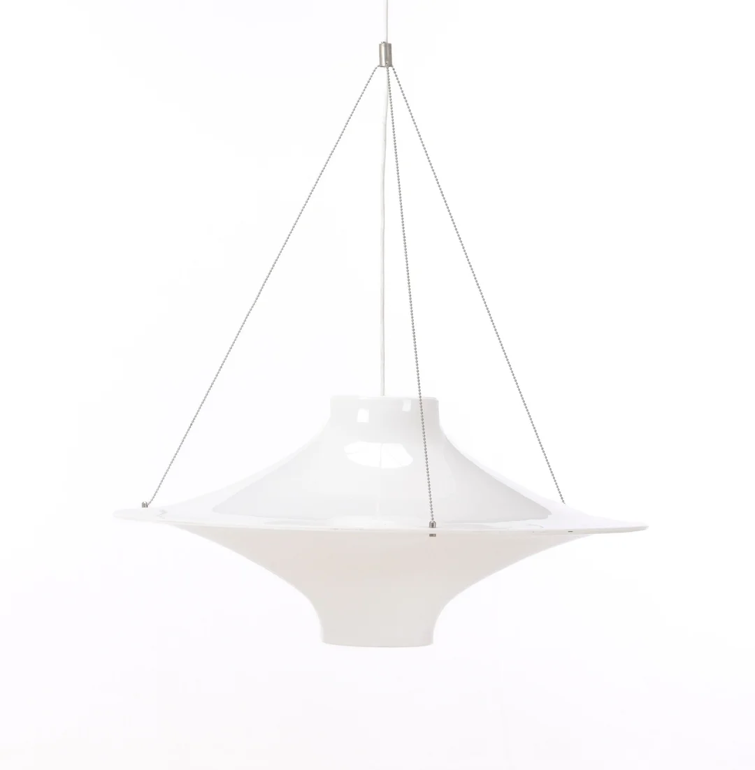 Yki Nummi. 'Sky Flyer' pendant, Ø 70 cm. — Lamps and lighting/Pendant lights — Lauritz