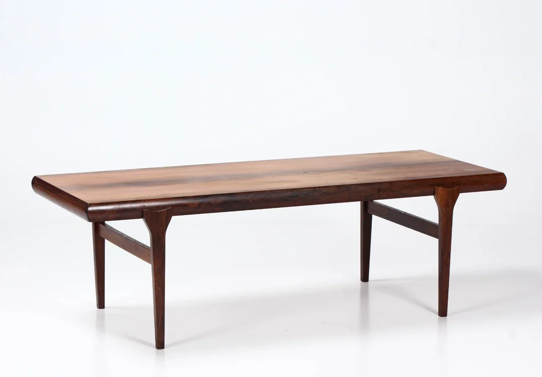 Johannes Andersen coffee table, rosewood — Furniture/Coffee tables, occasional tables — Lauritz