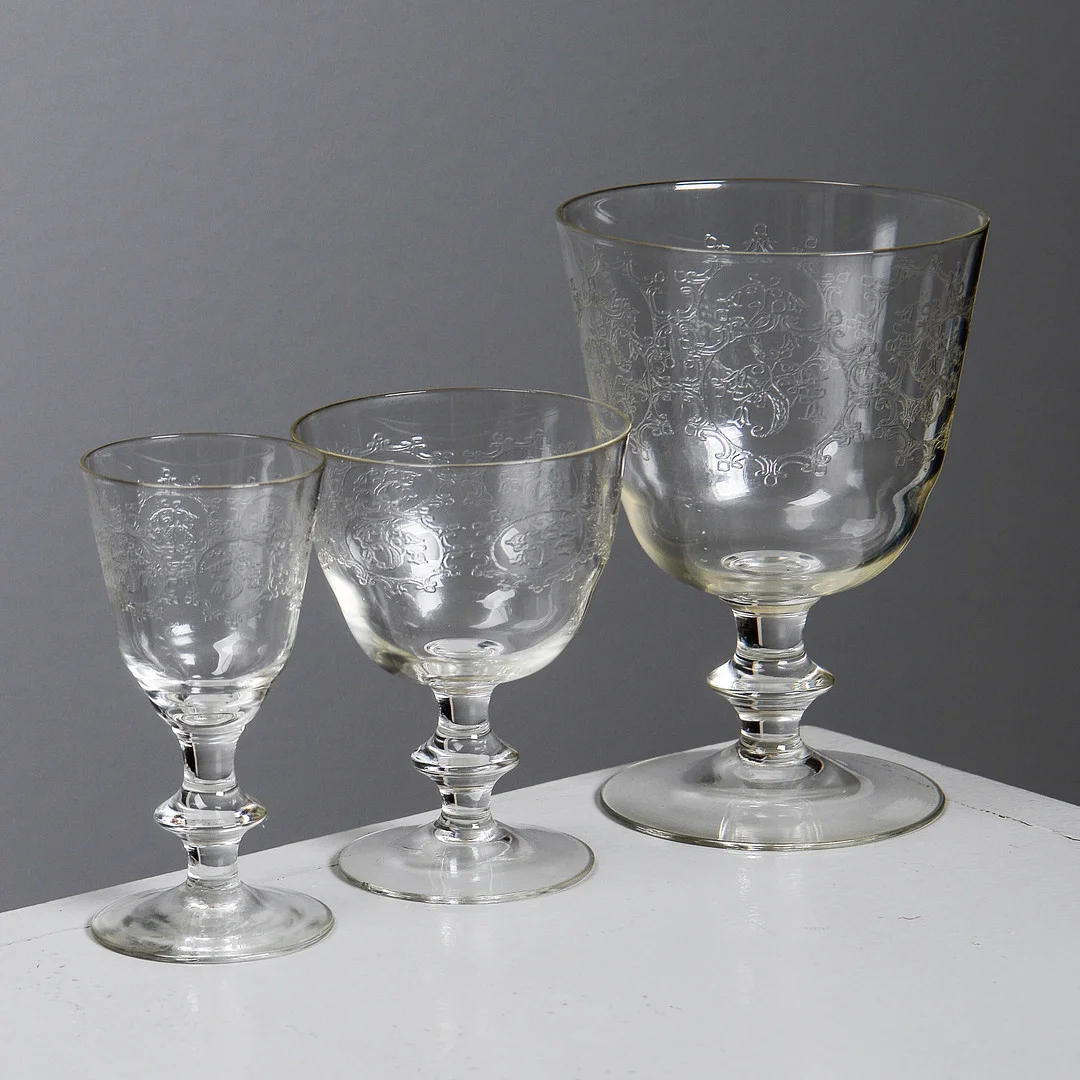 EDVIN OLLERS. Glasservis för 8 personer, "Elon", Kosta (24 delar). — Tableware — Formstad Auktioner