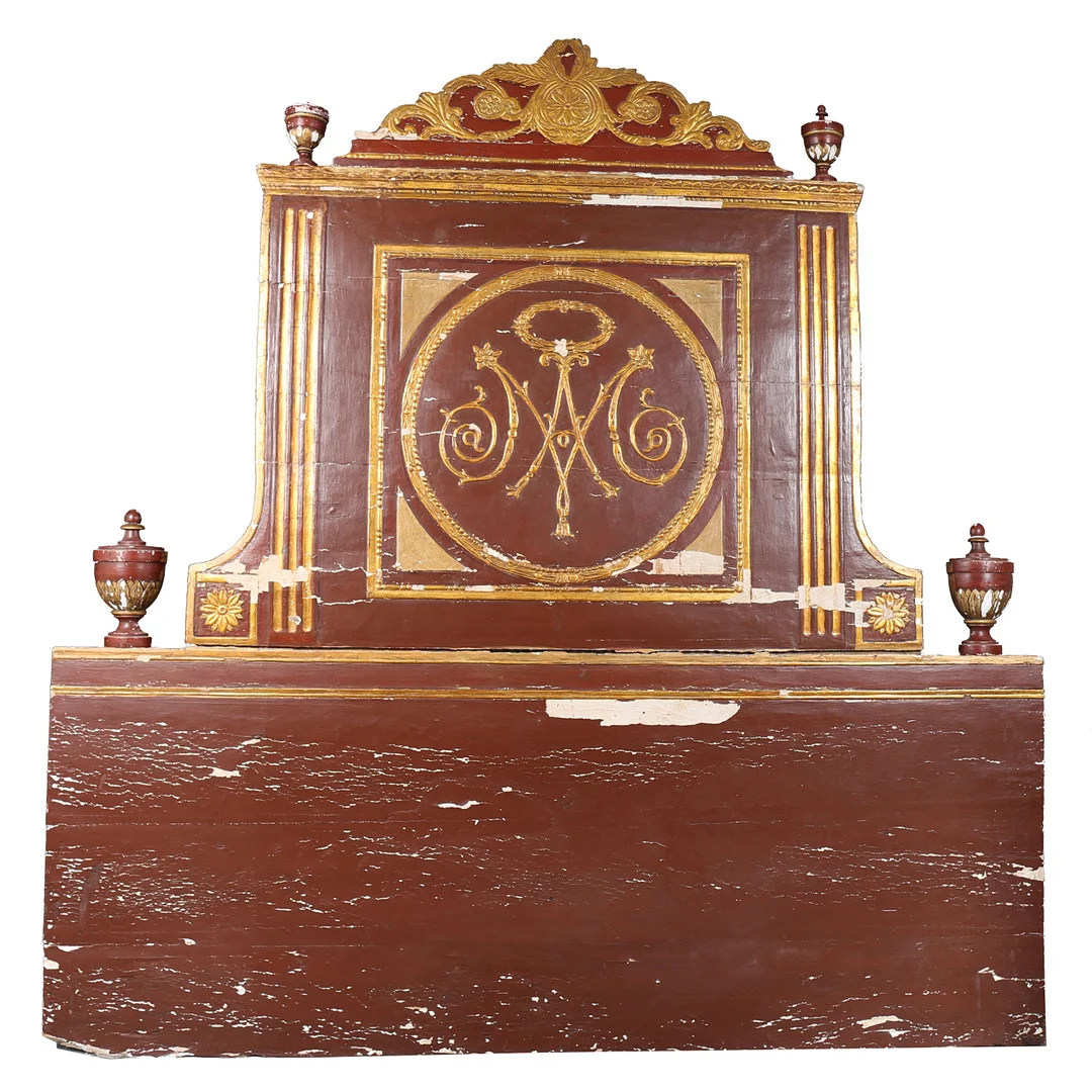 Charles IV bed head in polychrome and gilded wood, last quarter of the 18th Century with later transformations. — Other — Balclis
