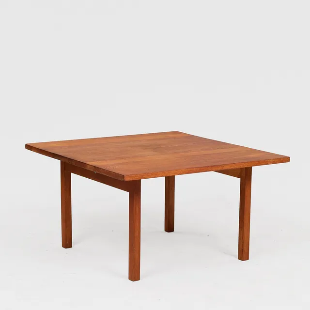HANS J WEGNER. Kvadratisk sofabord af teaktræ, Andreas Tuck, Danmark, ca. 1960'erne.