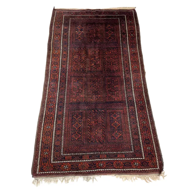 MATTA, orientalisk, handknuten, ca 243x132 cm.