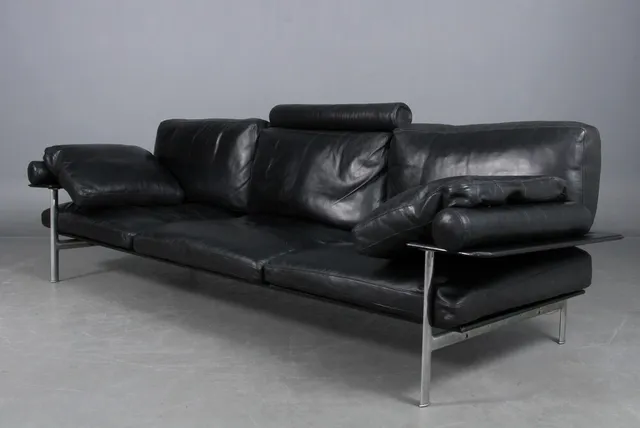 Paolo Piva for B&B Italia. 'Alanda' Sofa in black leather.