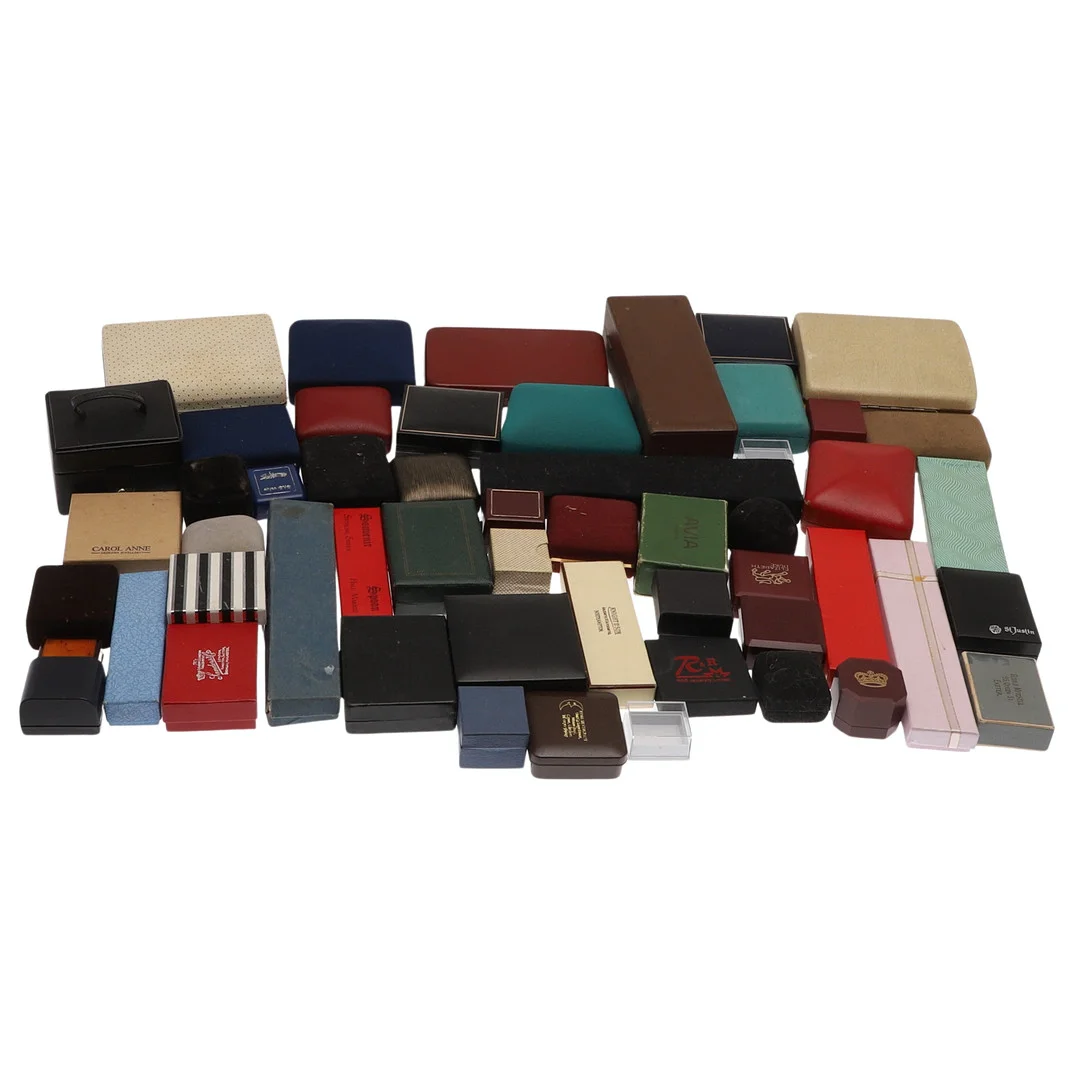 ASSORTED JEWELLERY BOXES. — Costume Jewellery — Lawrences Auctioneers