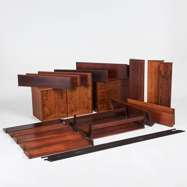 KAI KRISTIANSEN. Hyllsystem, 1960-tal, riopalisander, för Feldballe Möbelfabrik, Danmark.