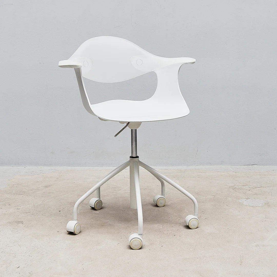 ROSS LOVEGROVE. Kontorsstol, Driade, Italien. — Armchairs & Chairs — Metropol Auktioner