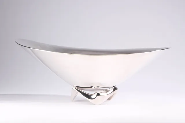 Henning Koppel for Georg Jensen. Stor frugtskål af sterlingsølv