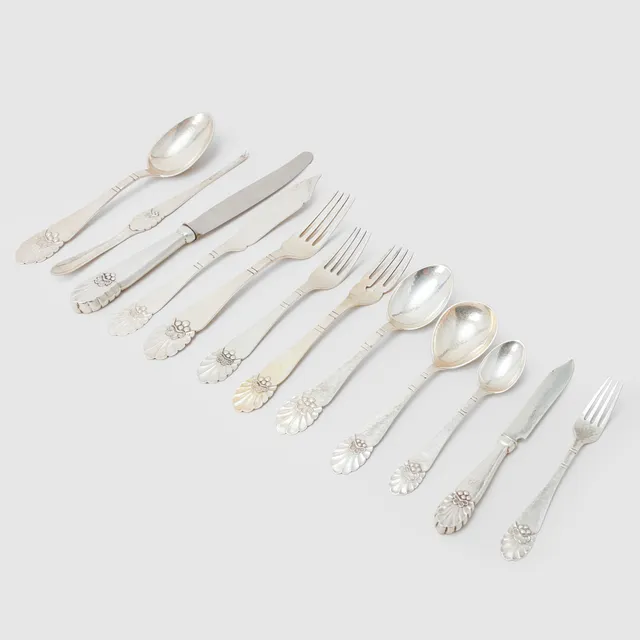 KARL ANDERSON. Bestickservis, 67 delar, silver, jugenddekor, Göteborg, 1920-tal. Totalvikt ca 3355g.