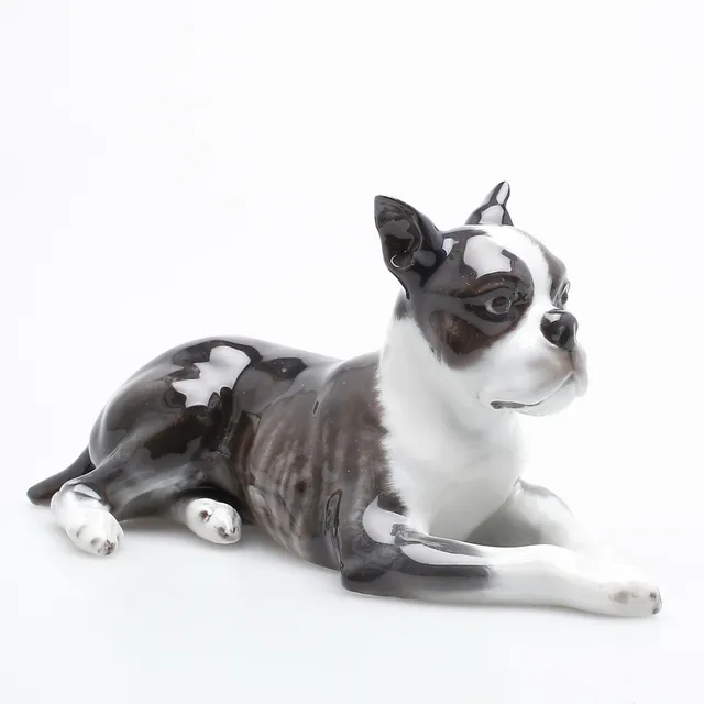 FRITZ HEIDENREICH. Boston Terrier liggande, porslin, Rosenthal 1900-tal.