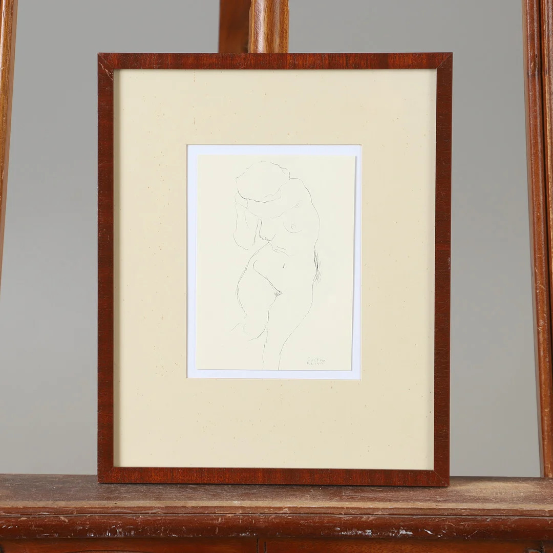 GUSTAV KLIMT. EFTER. "Akt-studie". Tryck, signerad i trycket. — Engravings & Prints — Helsingborgs Auktionskammare