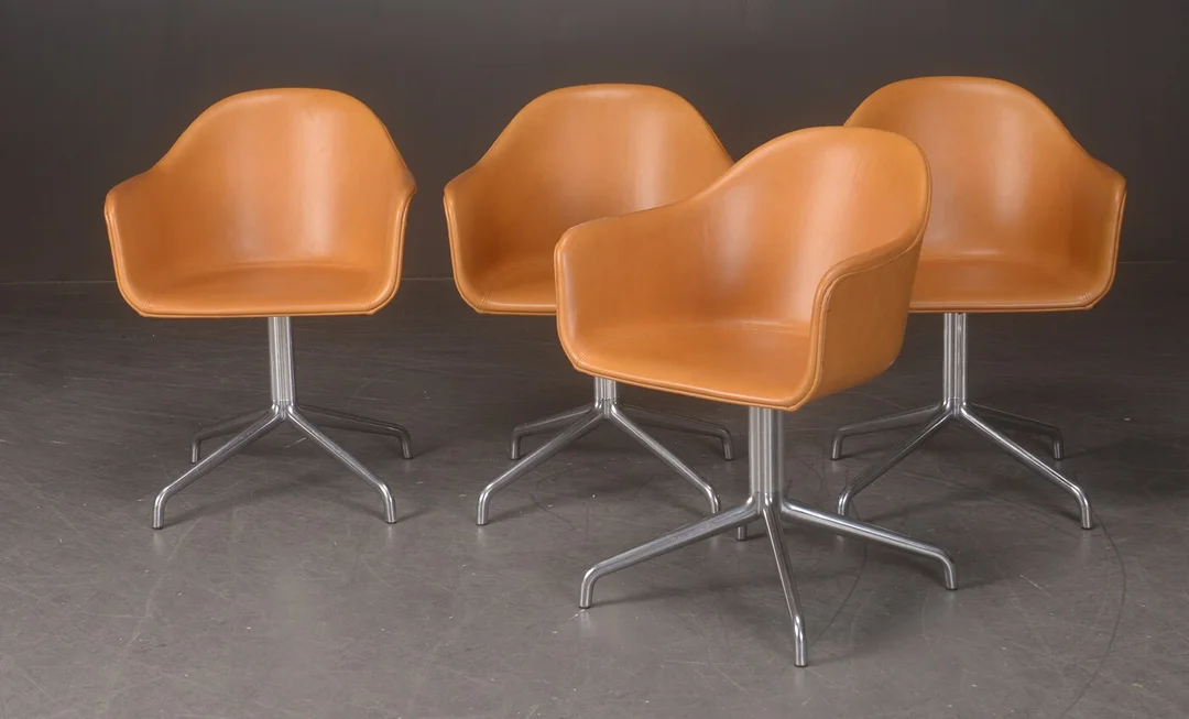Norm Architects for Menu. Four arm/dining chairs Model Harbor. Leather and polished aluminium (4) — Furniture/Chairs — Lauritz