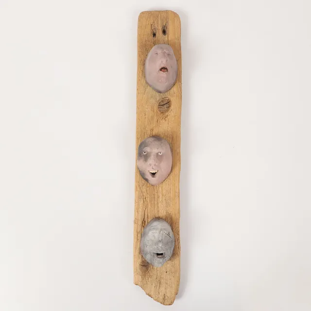 JOHAN THUNELL. Skulptur, "Nyllen", stengods, signerad.