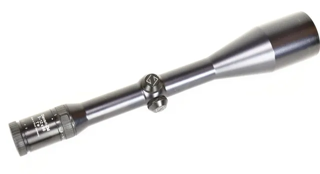 KIKARSIKTE, CARL ZEISS DIAVARI-ZM 3-12X56 MED SKENA.