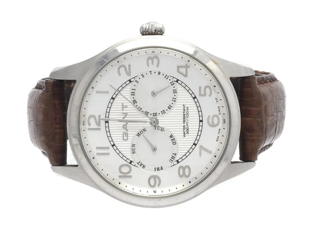 Gant Hastings, quartz, går ej, 44mm, W70252 dag/datum, med slitet läderband — Klockor/Gant — Kaplans