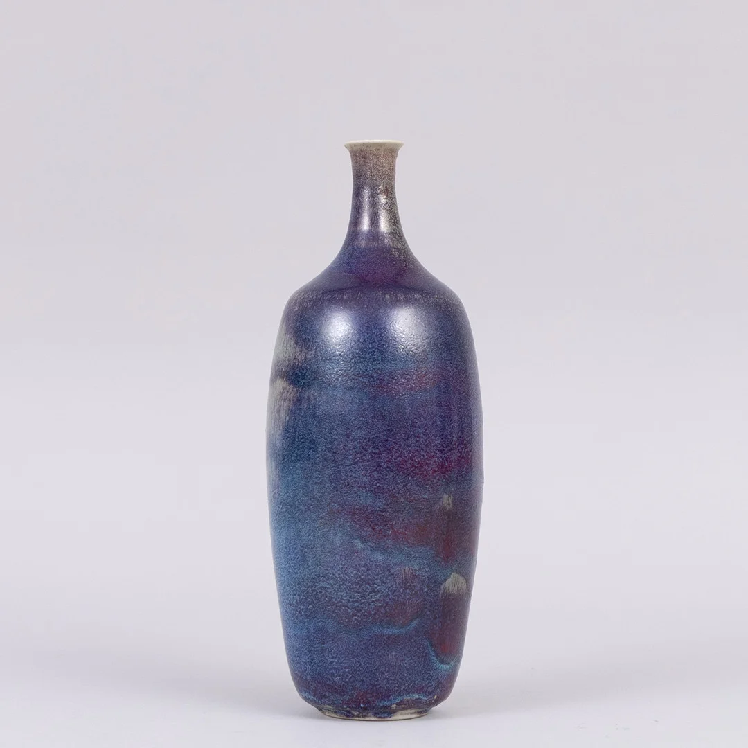 JOHN ANDERSSON (1900-1969). Vas, glaserat stengods, signerad JA Höganäs. — European — Garpenhus Auktioner