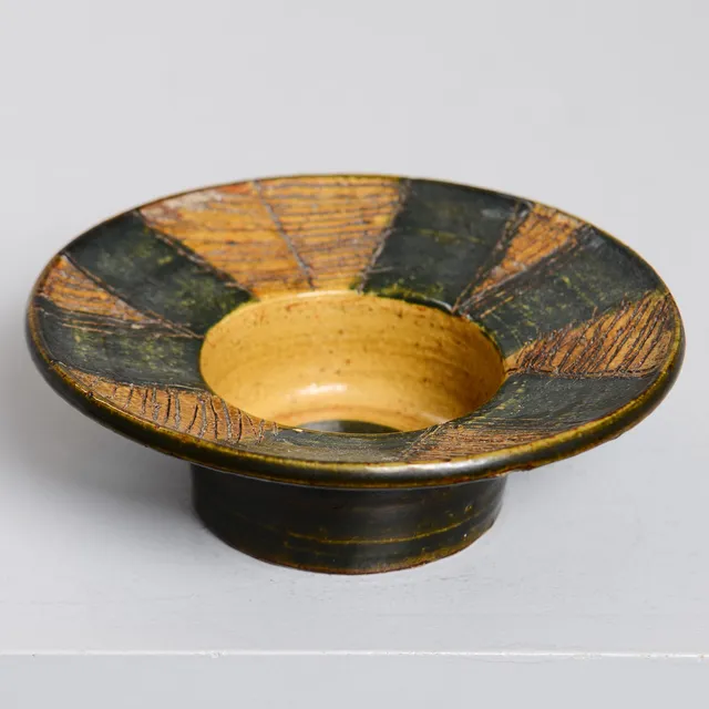 LISA LARSON. Skål, stengods, 1950/60-tal, Gustavsbergs Studio.