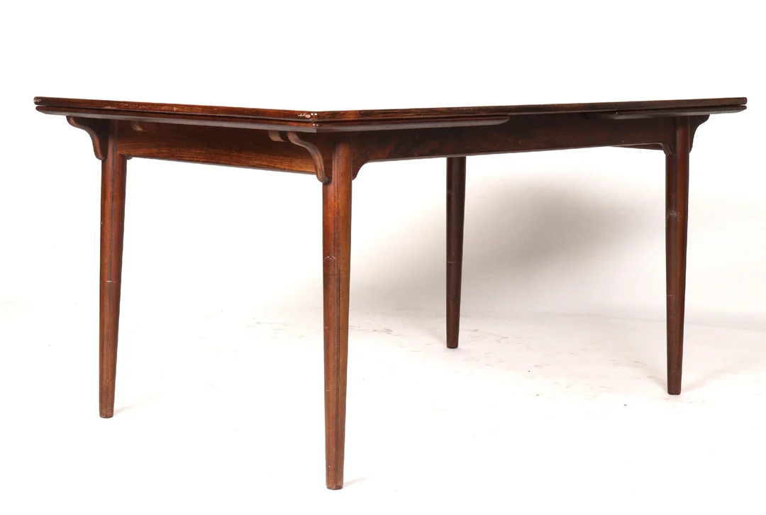 Gunni Omann, dining table, model 54, rosewood, 1960s — Furniture/Dining tables, dining room furniture — Lauritz
