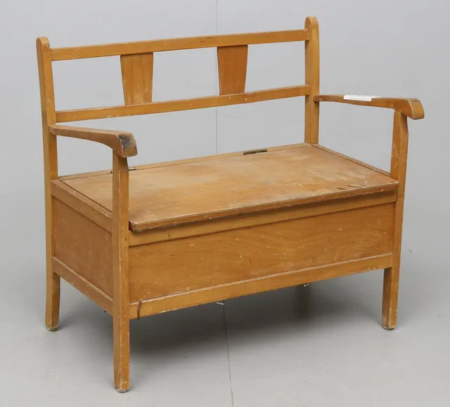 BARNSOFFA ,1900-talets mitt.