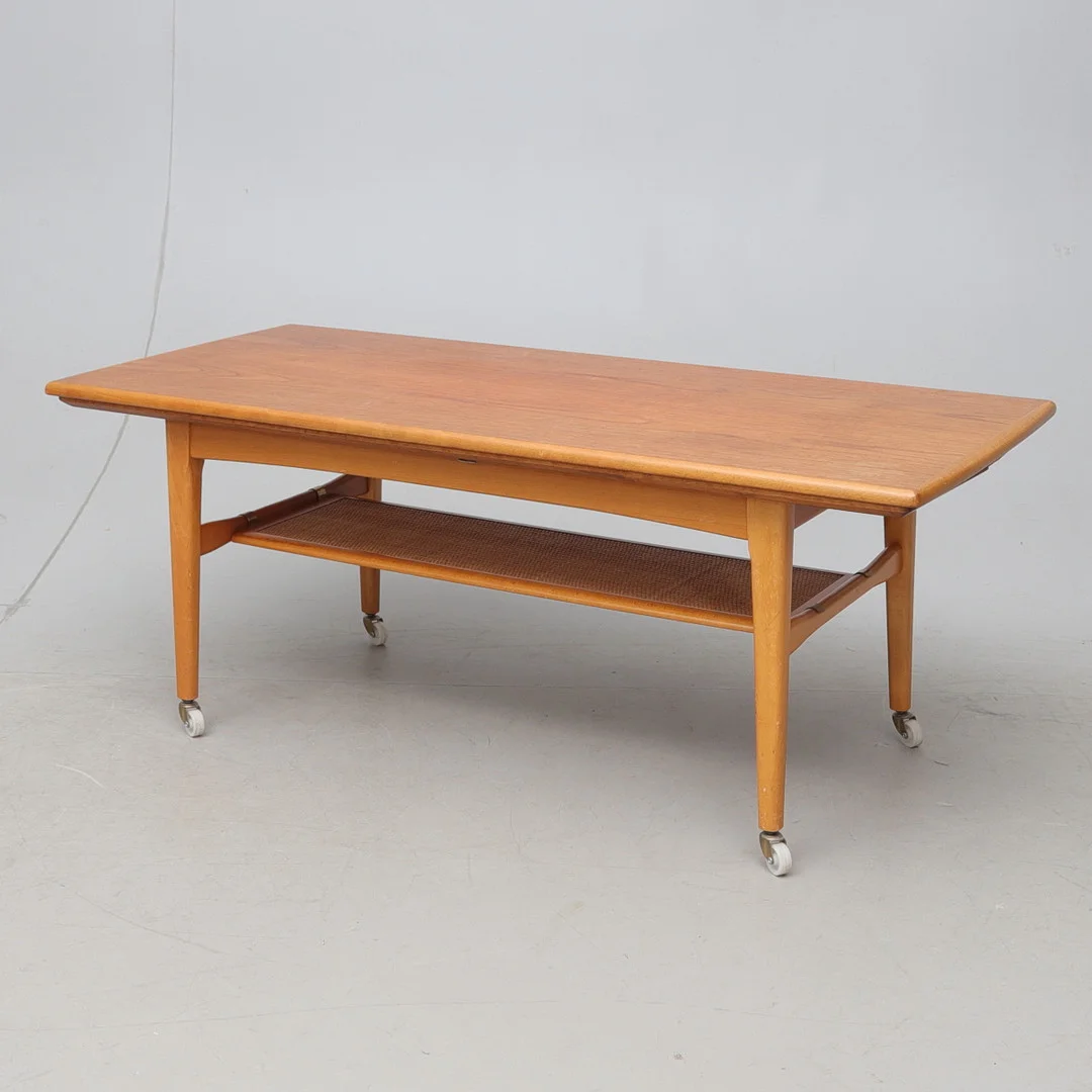 SOFFBORD-/MATBORD, teak, "EM-bordet", Emmaboda, 1950-/60-tal. — Tables — Gomér & Andersson Norrköping