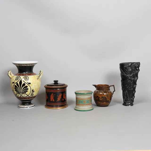 A COLLECTION OF ANCIENT INSPIRED VESSELS (5).