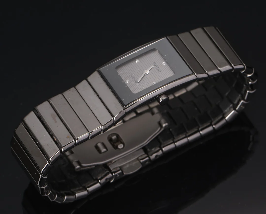 Rado Jubilé. Damearmbåndsur i keramik — Watches and clocks/Ladies watches — Lauritz