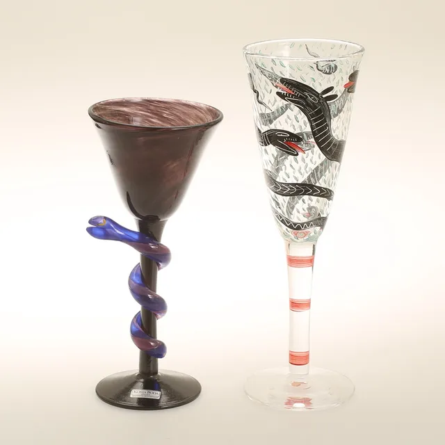 ULRICA HYDMAN-VALLIEN. Glas, 2 stycken, Kosta Boda.