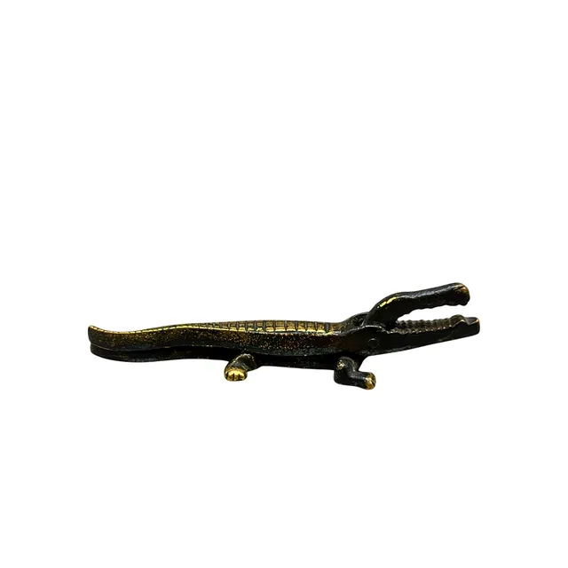 NUSSKNACKER ALS KROKODIL.