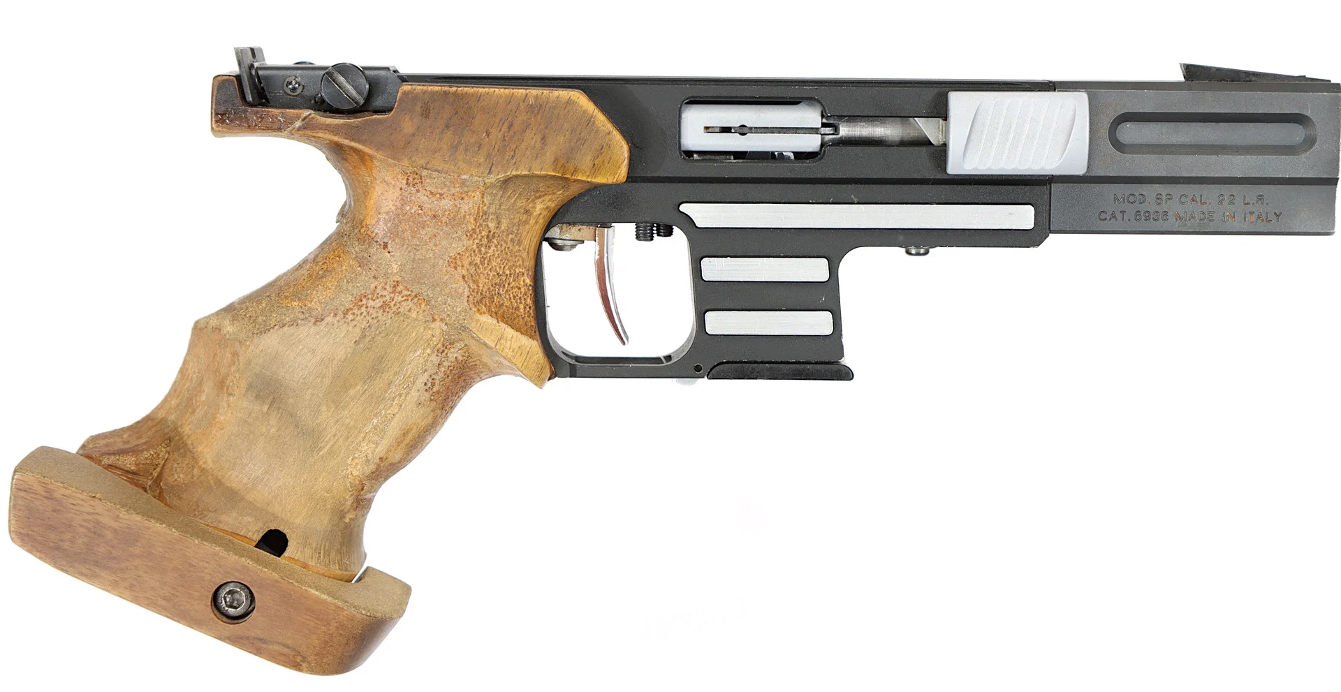 PISTOL, fabrikat Pardini, modell SP, kaliber .22lr, tillv.nr B1982, se-nr SE2505753. — Pistols — Walter Borg