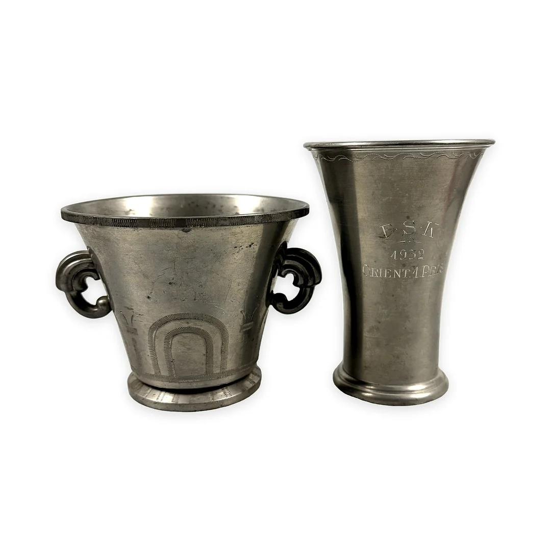 Pokal samt Skål. Bland annat Firma Svensk Tenn. — Pewter, Brass & Copper — Auktionshuset STO Bohuslän