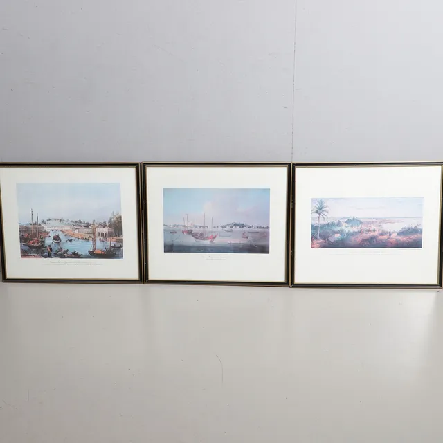 A SET OF THREE REPRODUCTION COLOUR PRINTS - VIEWS OF SINGAPORE.